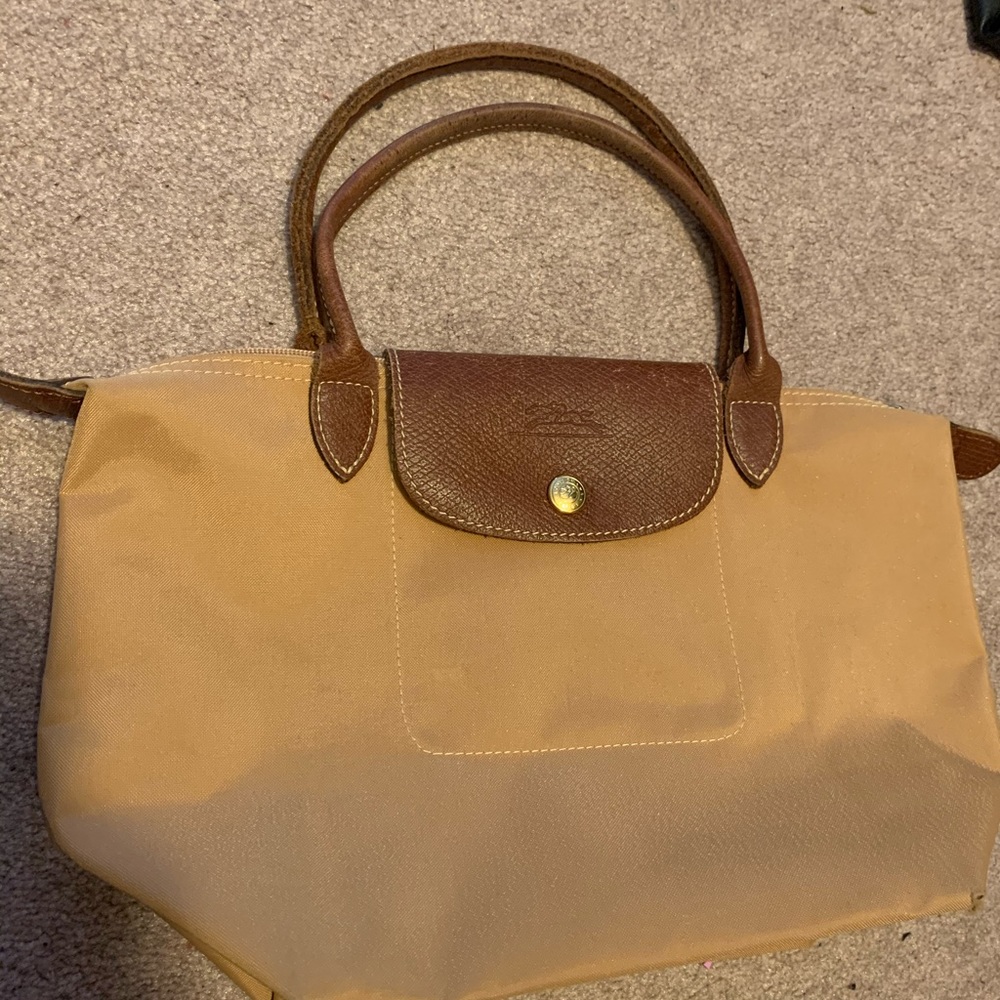 Le Pliage S top handle bag.